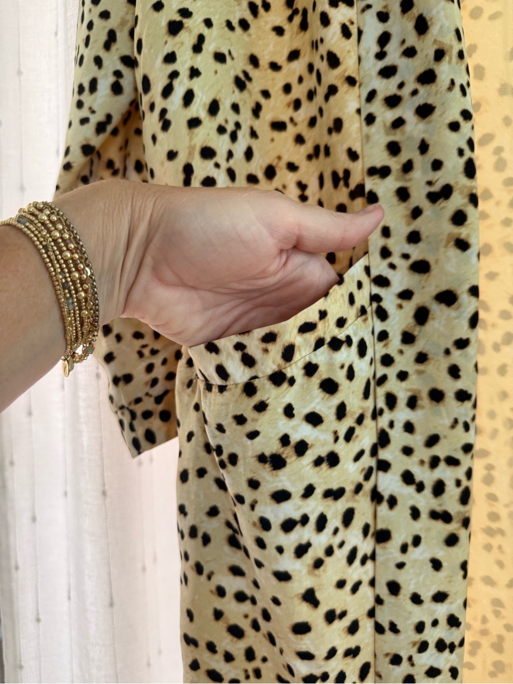 🐆 Leopard Print Robe/Jacket - Picture 4 of 7